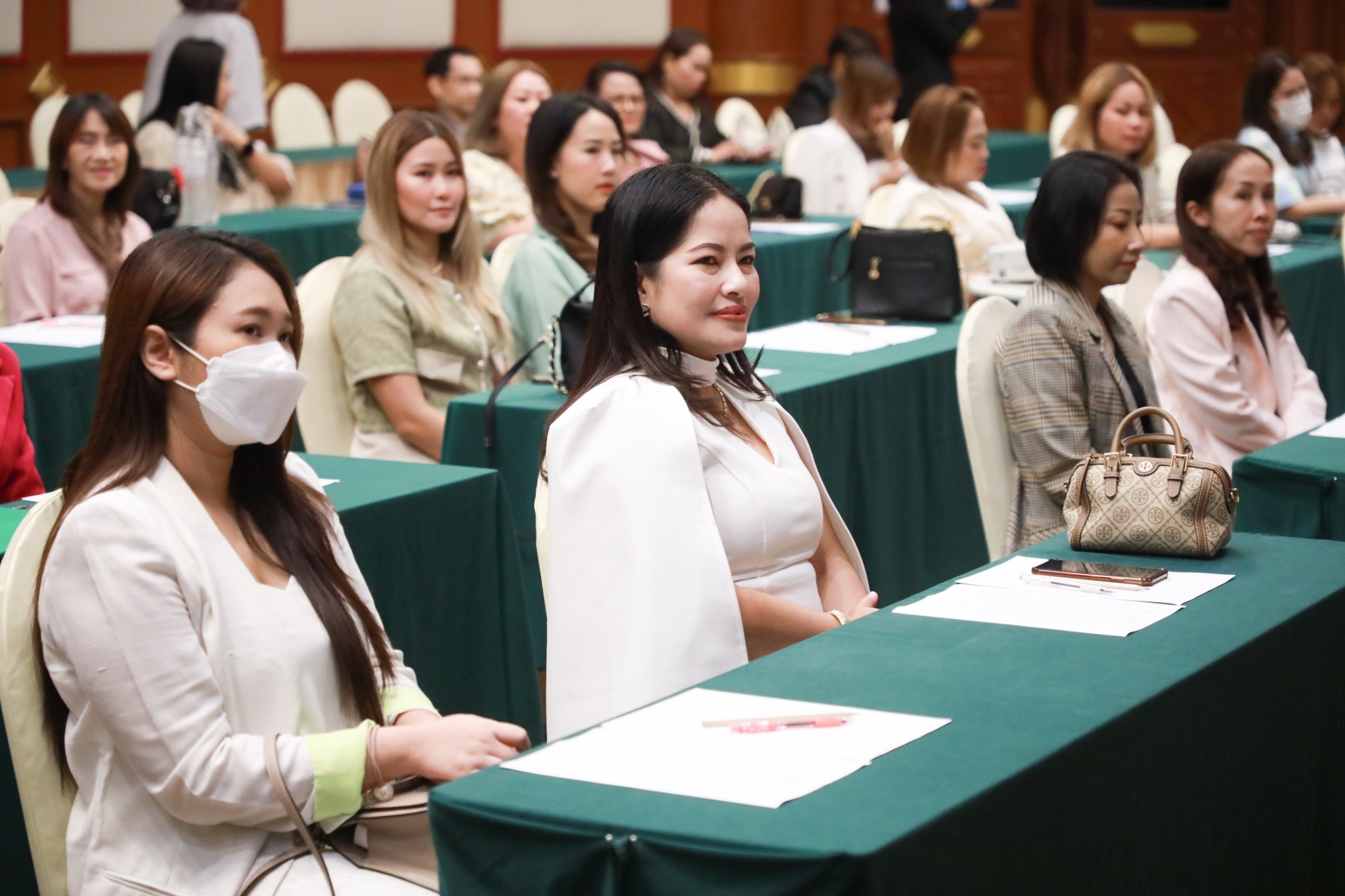 พิธีลงนามต่อสัญญาแฟรนไชส์ศูนย์ความงามสะโรรักษ์ วันศุกร์ 22 กันยายน 2566