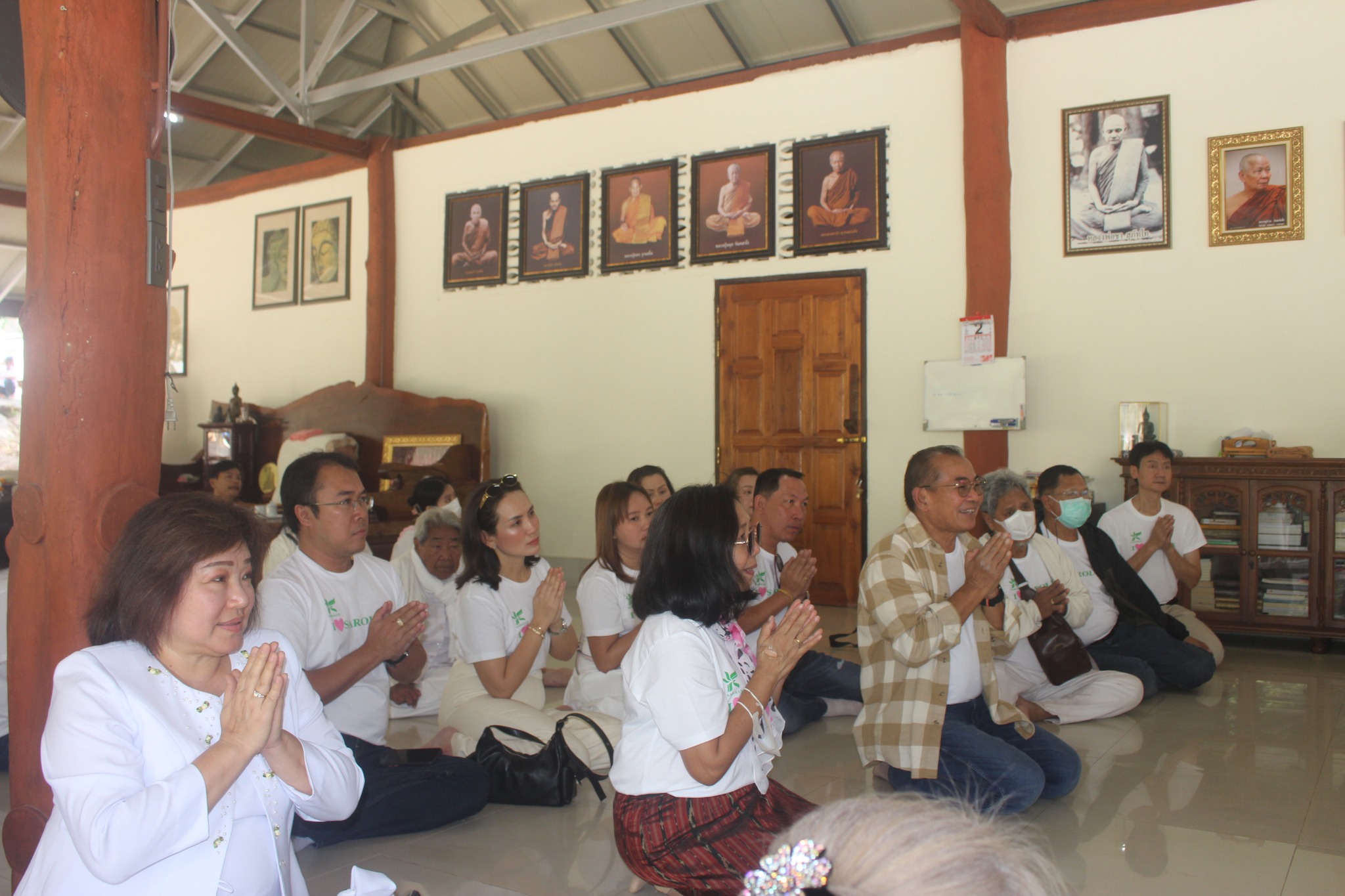 สะโรรักษ์ร่วมบุญผ้าป่าสามัคคีซื้อที่ดินถวายวัดป่าพุทธรรมผาบ่อง จ.เลย