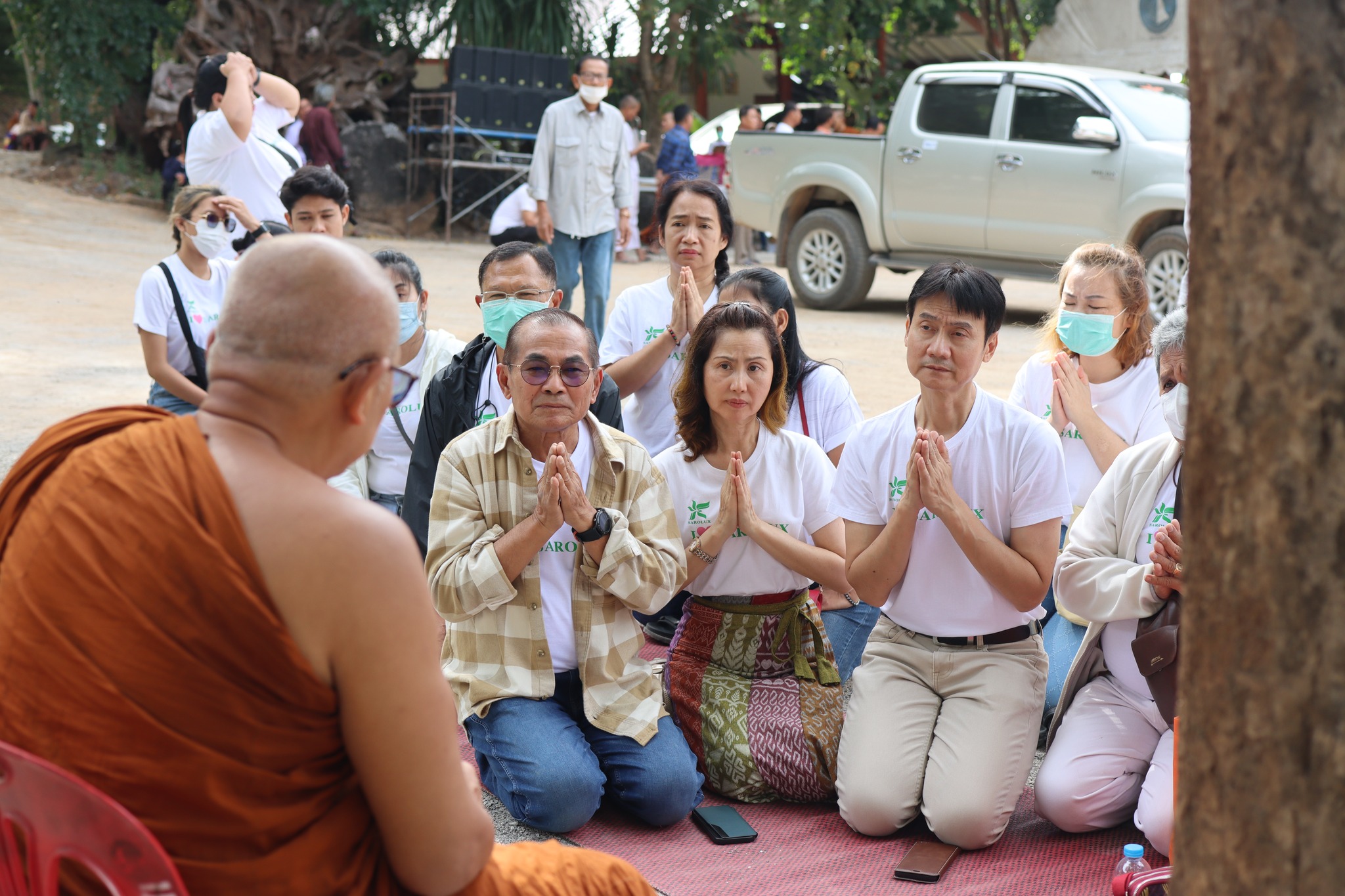 สะโรรักษ์ร่วมบุญผ้าป่าสามัคคีซื้อที่ดินถวายวัดป่าพุทธรรมผาบ่อง จ.เลย