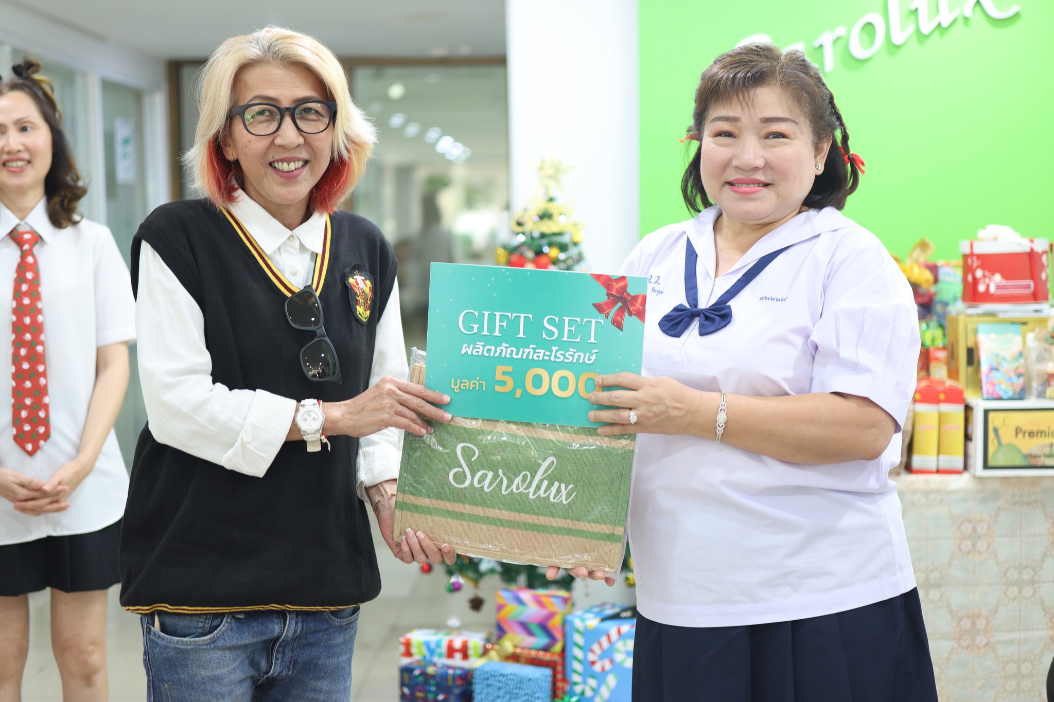 งานสังสรรค์ประจำปี 2566 Sarolux Back to school