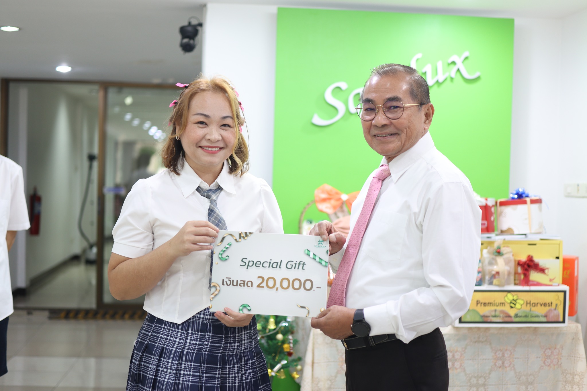 งานสังสรรค์ประจำปี 2566 Sarolux Back to school