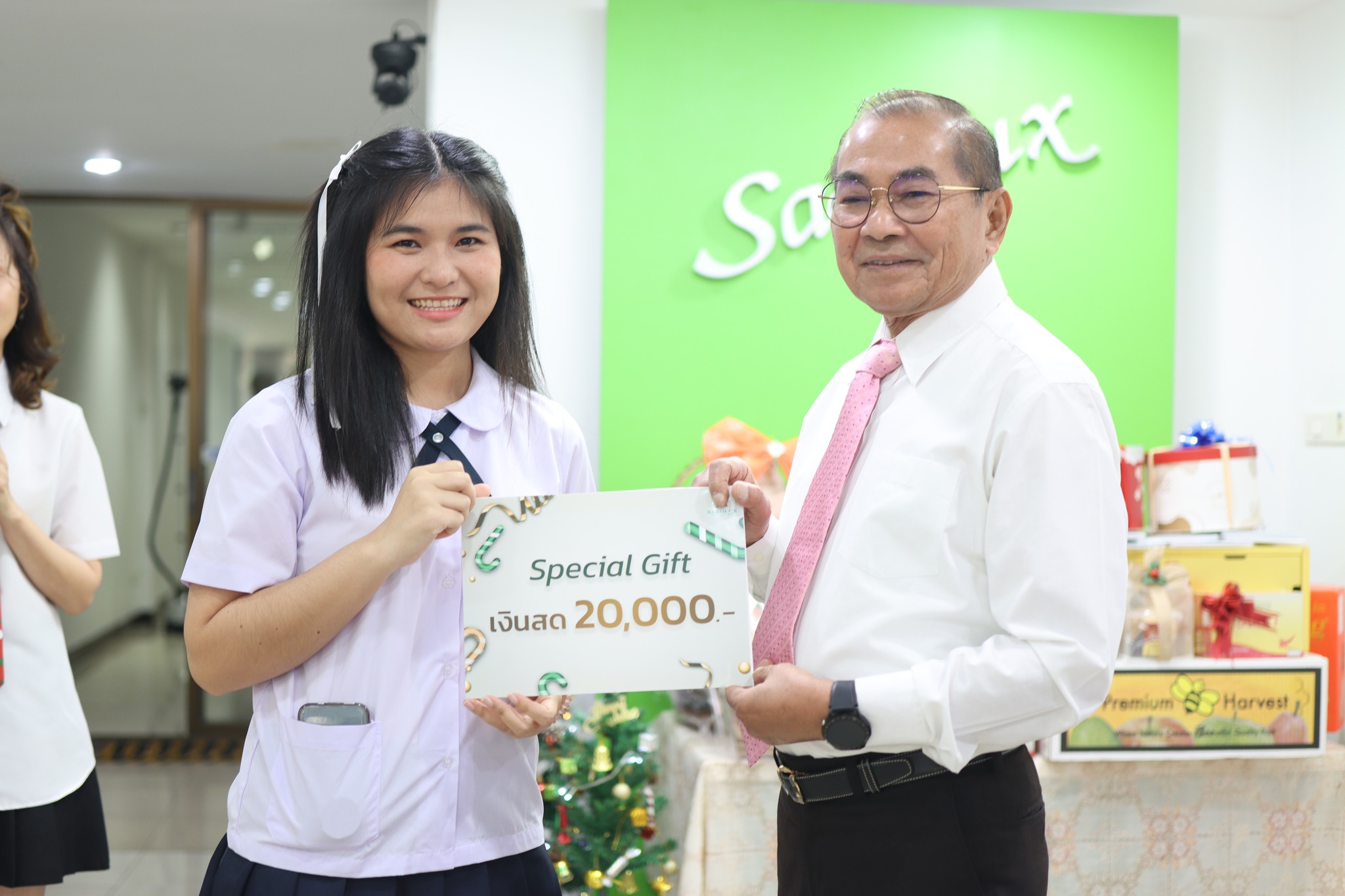 งานสังสรรค์ประจำปี 2566 Sarolux Back to school