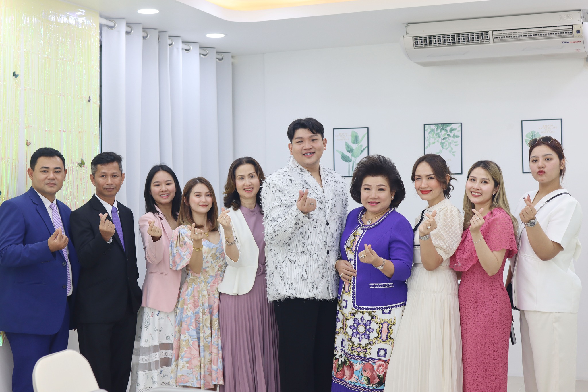 พีธีเปิดศูนย์ความงามสะโรรักษ์สาขา จ.สิงห์บุรี