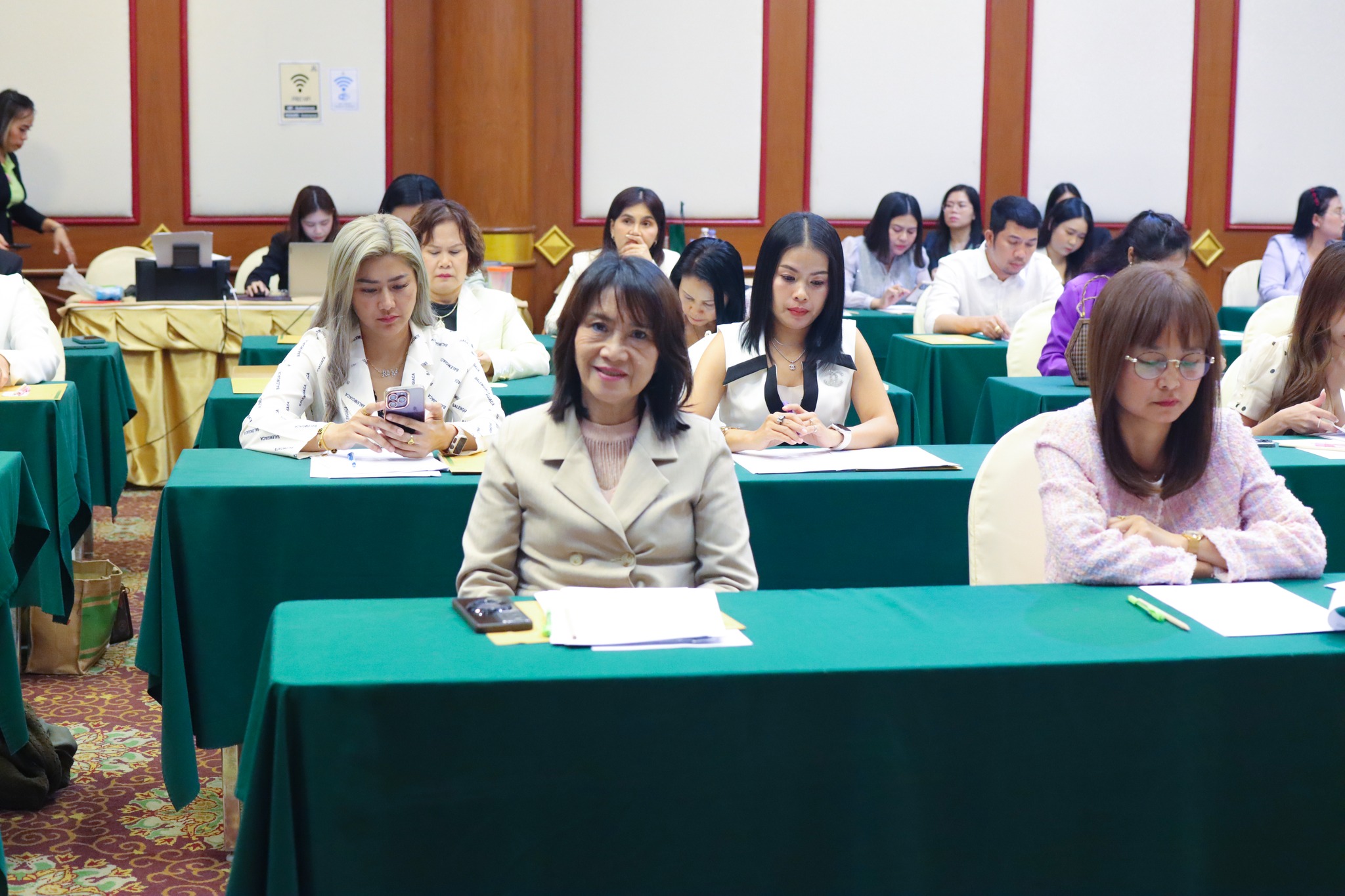 พิธีต่อสัญญาแฟรนไชร์ศูนย์ความงามสะโรรักษ์วันที่ 13 มิถุนายน 2568