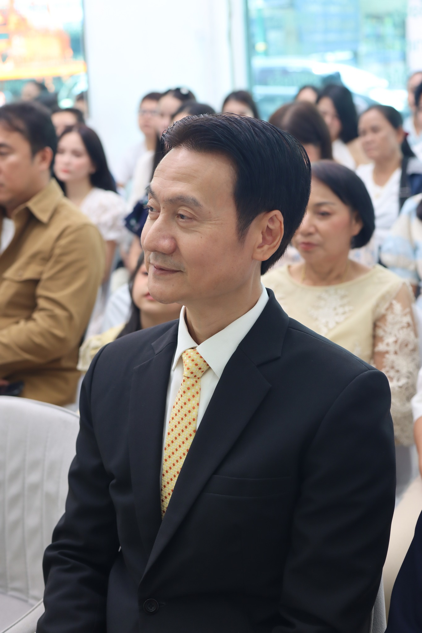 พิธีเปิดศูนย์ความงามสะโรรกษ์สาขาแม่กลอง จ.สมุทรสงคราม พิธีเปิดศูนย์ความงามสะโรรกษ์สาขาแม่กลอง จ.สมุทรสงคราม